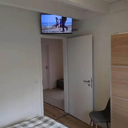 Ferienhaus Schieferterrasse - Waldsee - Rieden (Mayen-Koblenz)