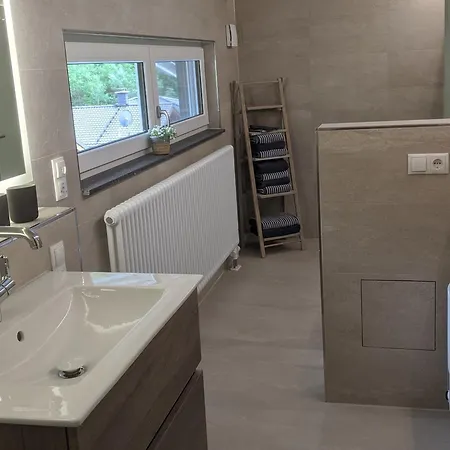 Schieferterrasse - Waldsee - Tatil Evi