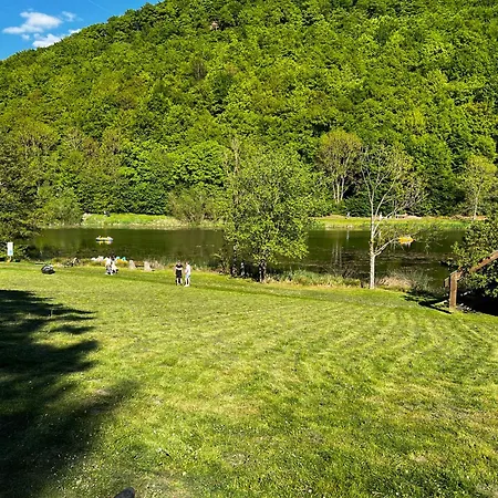 Schieferterrasse - Waldsee -
