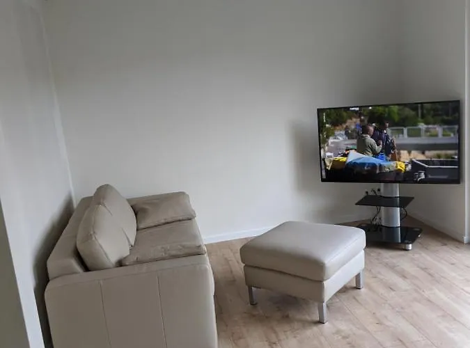 Schieferterrasse - Waldsee - *