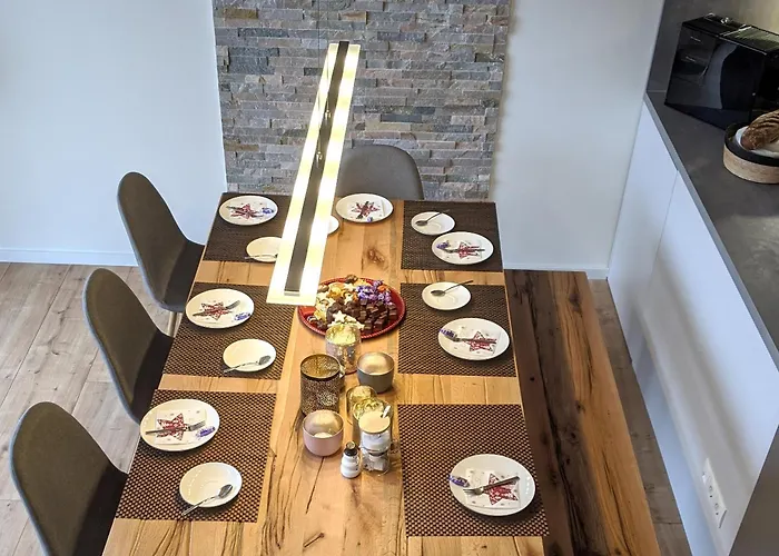 Schieferterrasse - Waldsee - *