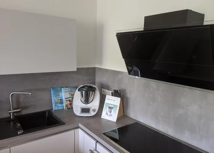 Schieferterrasse - Waldsee - *