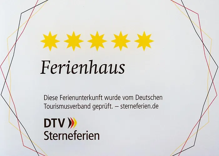 Schieferterrasse - Waldsee - Nyaraló *